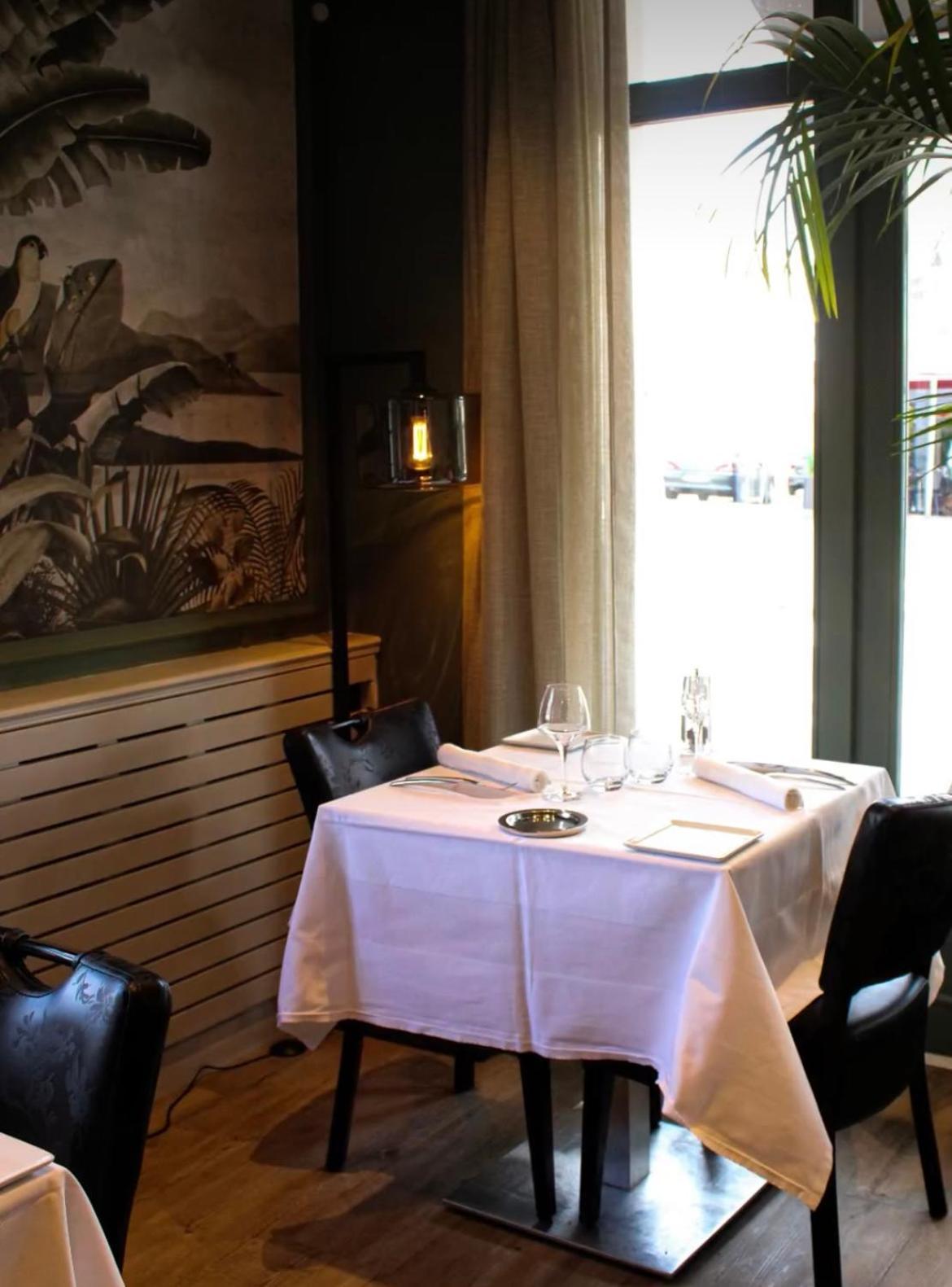 Hotel Restaurant Du Centre Et Du Lauragais Кастельнодари Экстерьер фото